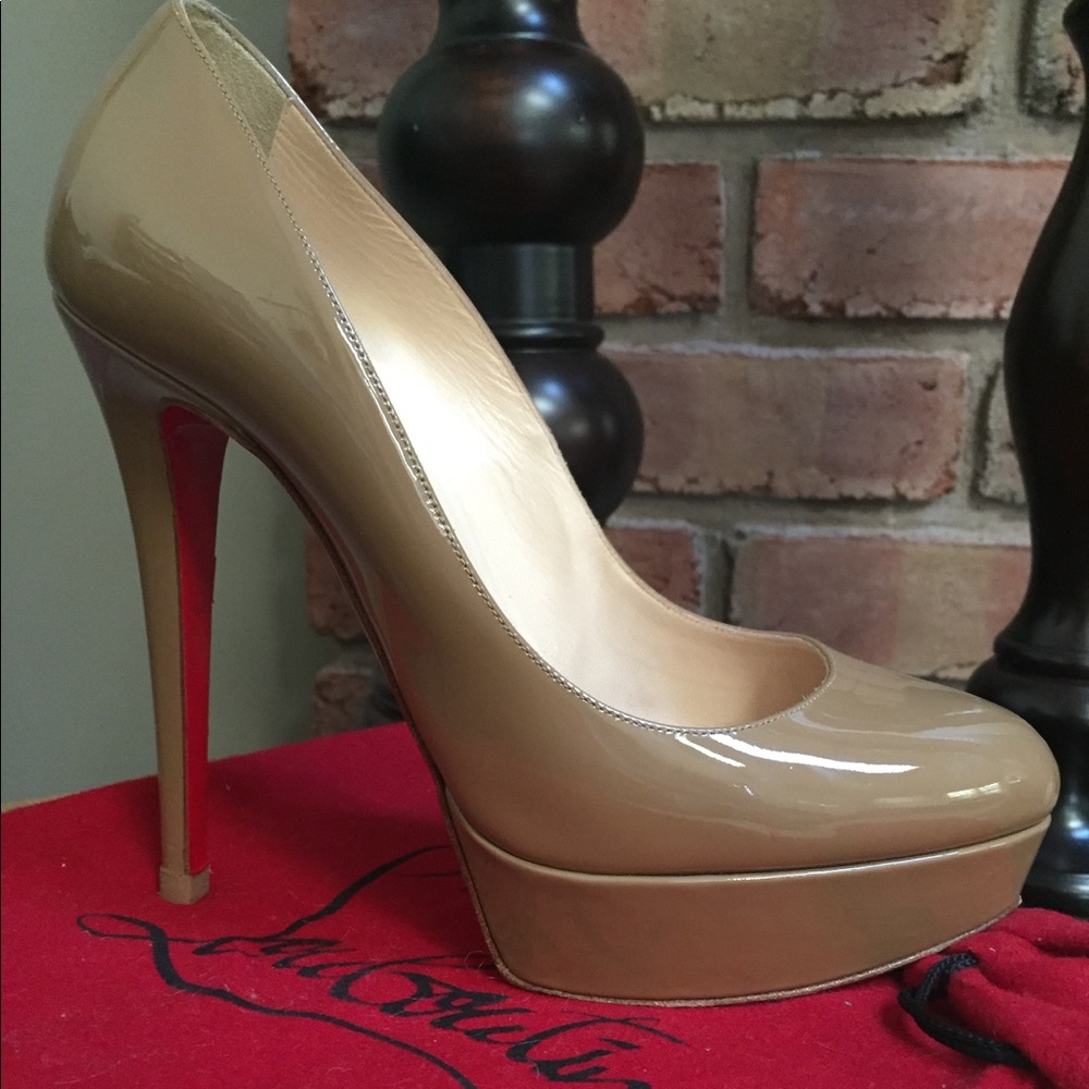 Christian Louboutin Bianca 140 Patent Camel 37.5